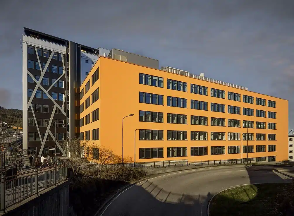 Bredalsmarken 15 8
